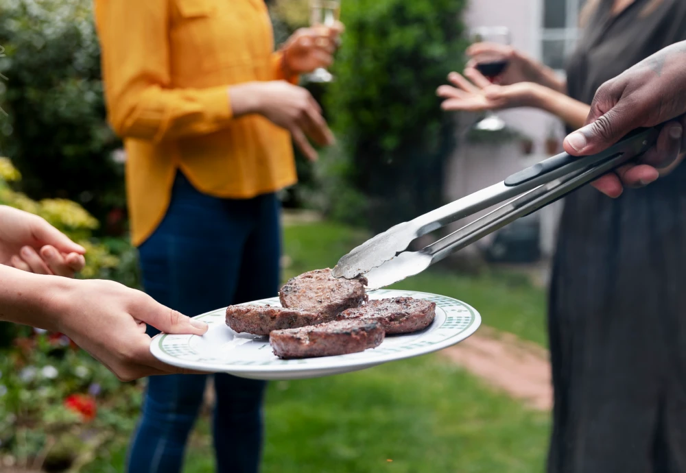 barbecue grill and smoker combo